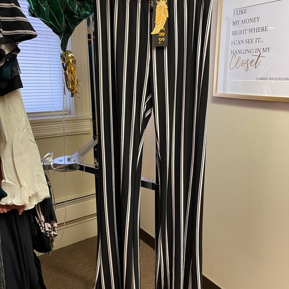 2 pc set - Picture 1 of 3